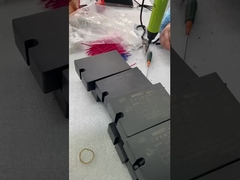 Аксессуары светильников в повседневной сборке - установка кабелей.