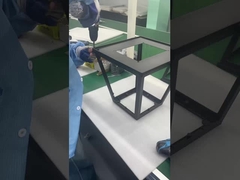 Водонепроницаемый дворный светильник с исторической формой, используемый в городских дорогах и парках.