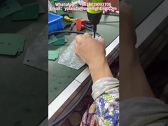 Испытание яркости алюминиевого садового светильника.