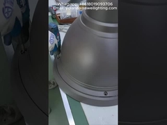 Современные светодиодные садовые светильники представлены в различных стилях и могут интегрироваться с системами умного управления.