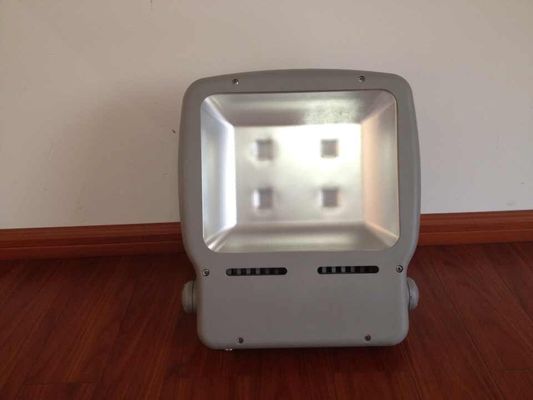 10W - 200В охлаждают белые на открытом воздухе света потока 3000 СИД - цветовая температура 5500К